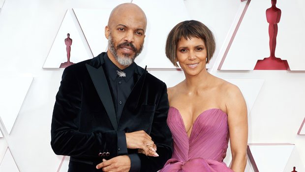 Halle Berry and her boyfriend Van Hunt occasionally - Daily Research Plot