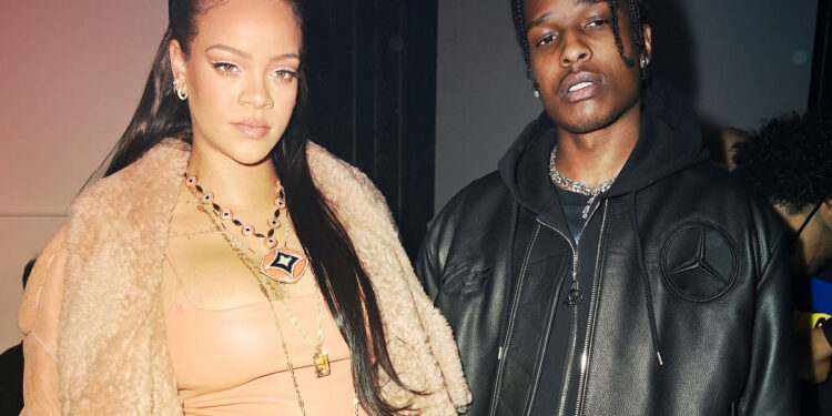 Rihanna Was Seen With A$AP Rocky After Breakup Rumors- Daily Research Plot