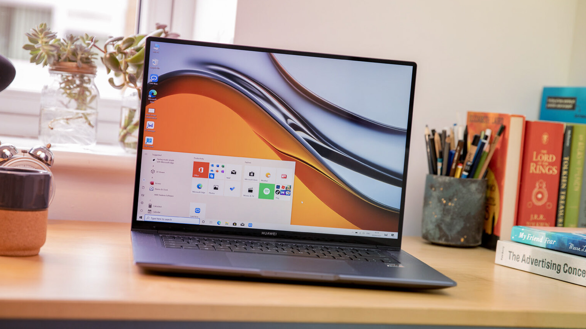Huawei MateBook 16