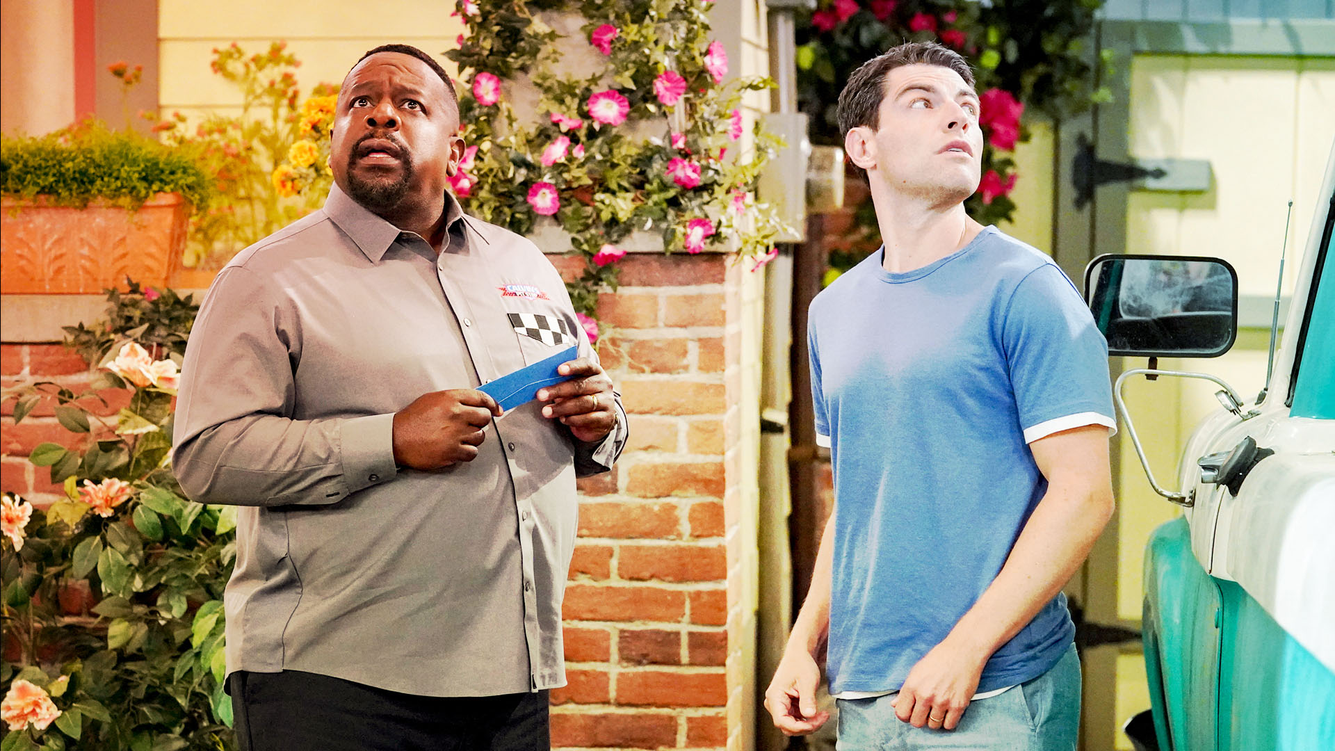 The Neighborhood Season 5